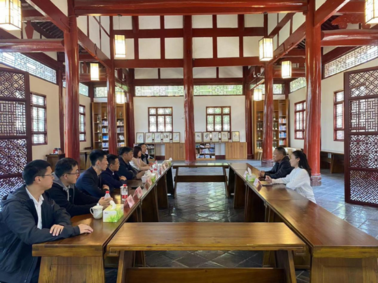 尼山世界儒学中心联合研究生院一行到德阳市博物馆调研(图3)