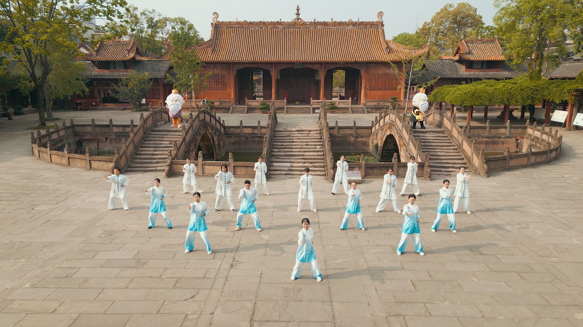 中医养生「八段锦」 一起练起来(图5)