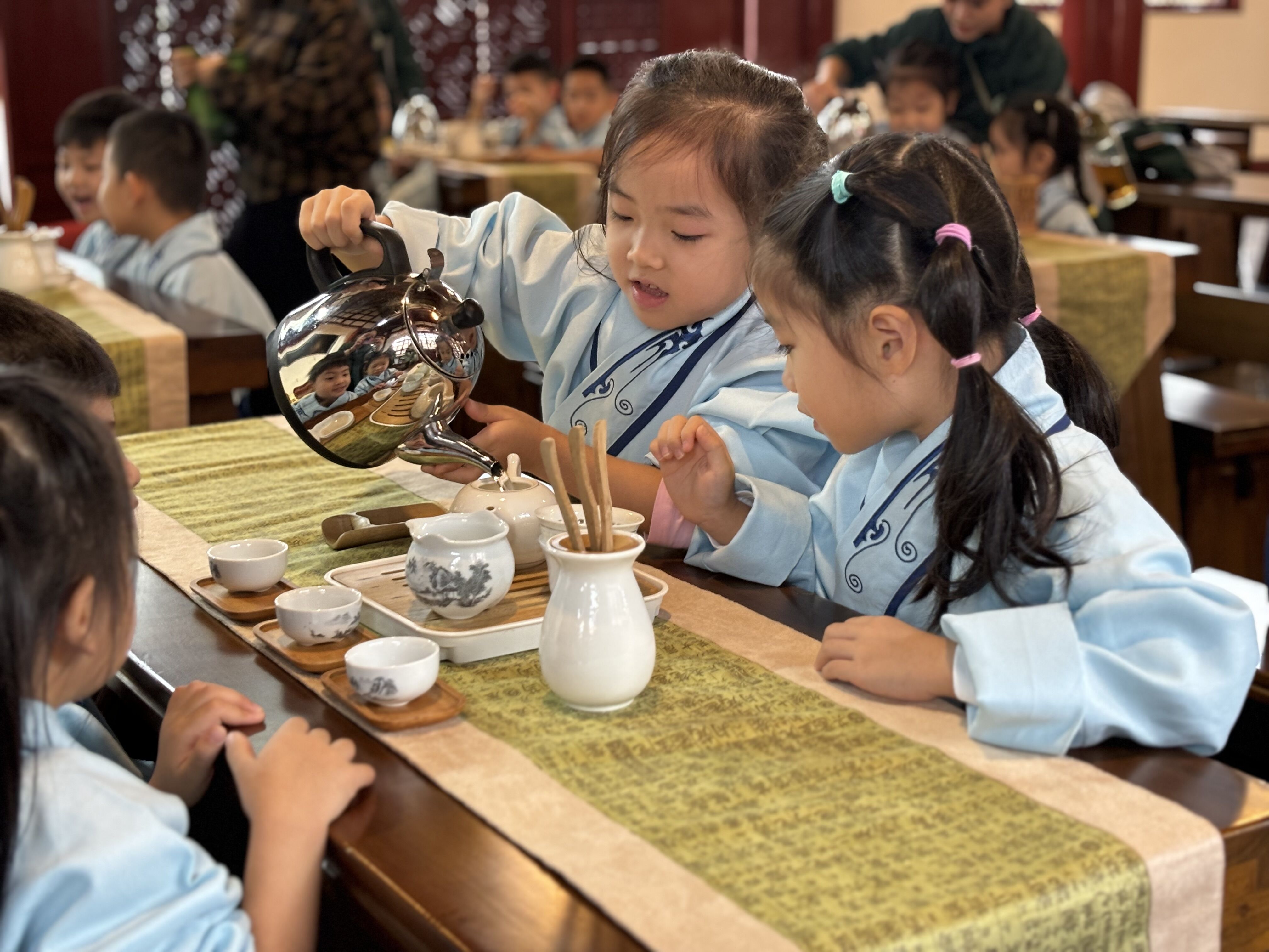 德阳市博物馆举行2023德阳文庙重阳赏秋传统民俗活动(图8) 德阳市博物馆举行2023德阳文庙重阳赏秋传统民俗活动(图8)