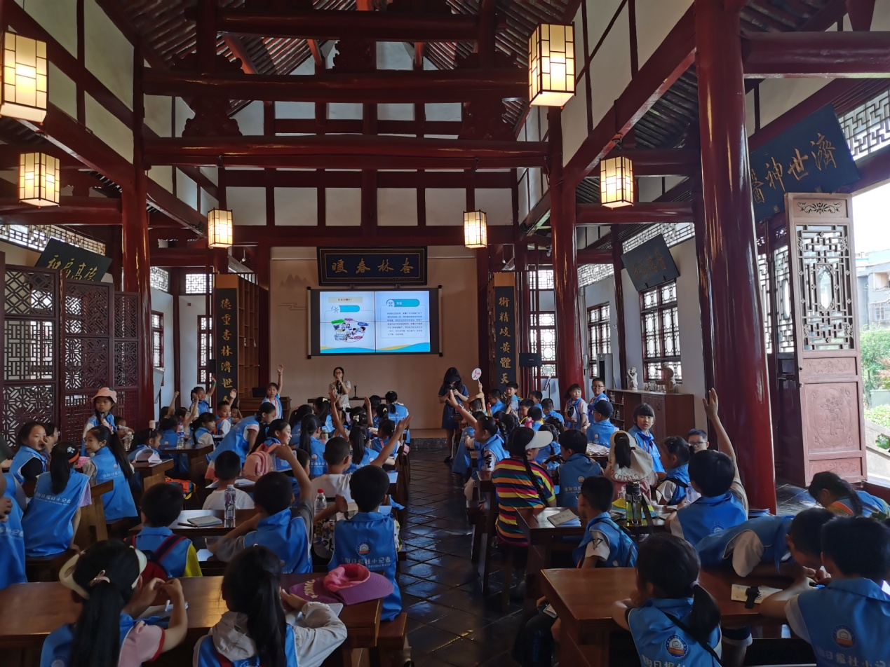 2024年德阳日报社小记者团探秘德阳市博物馆活动正式启动(图7) 2024年德阳日报社小记者团探秘德阳市博物馆活动正式启动(图7)