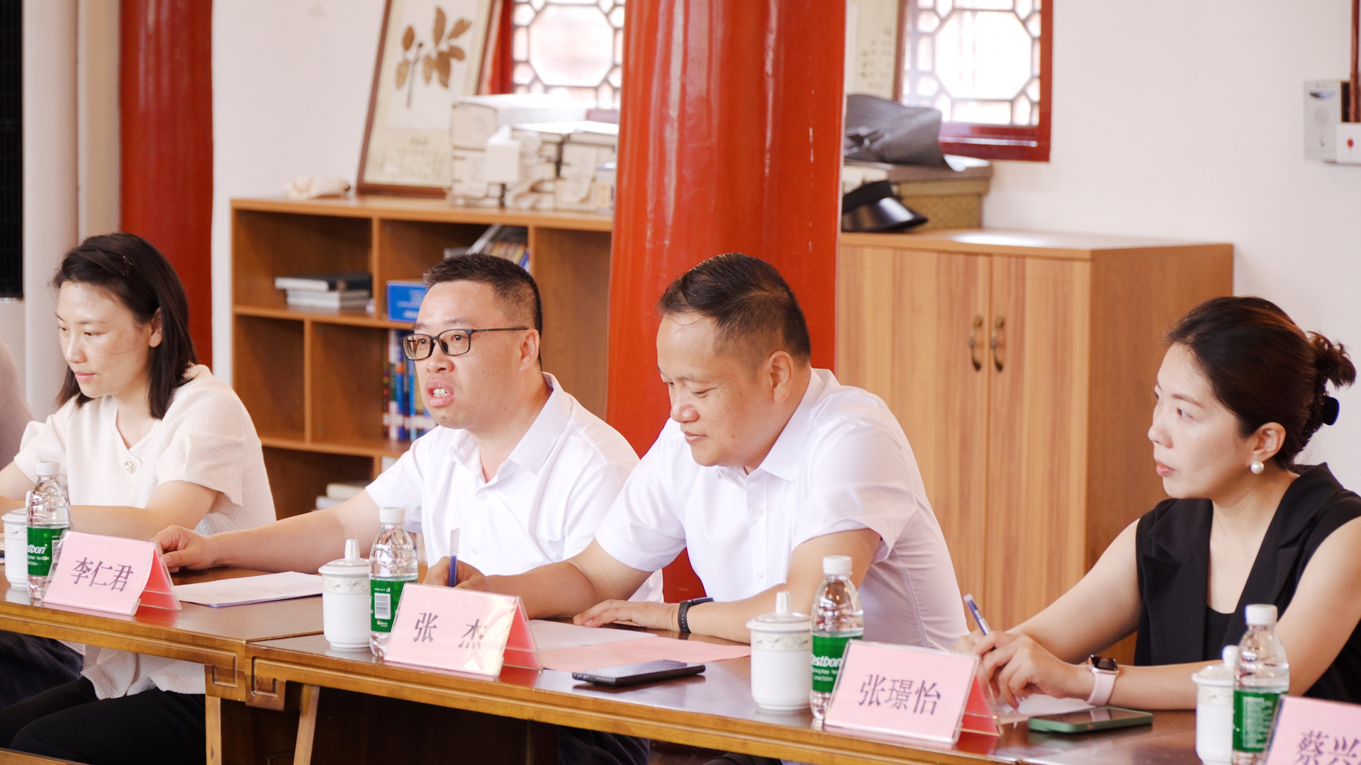 德阳市博物馆与四川建筑职业技术学院馆校“产学研用”战略合作签约仪式圆满举行(图5) 德阳市博物馆与四川建筑职业技术学院馆校“产学研用”战略合作签约仪式圆满举行(图5)