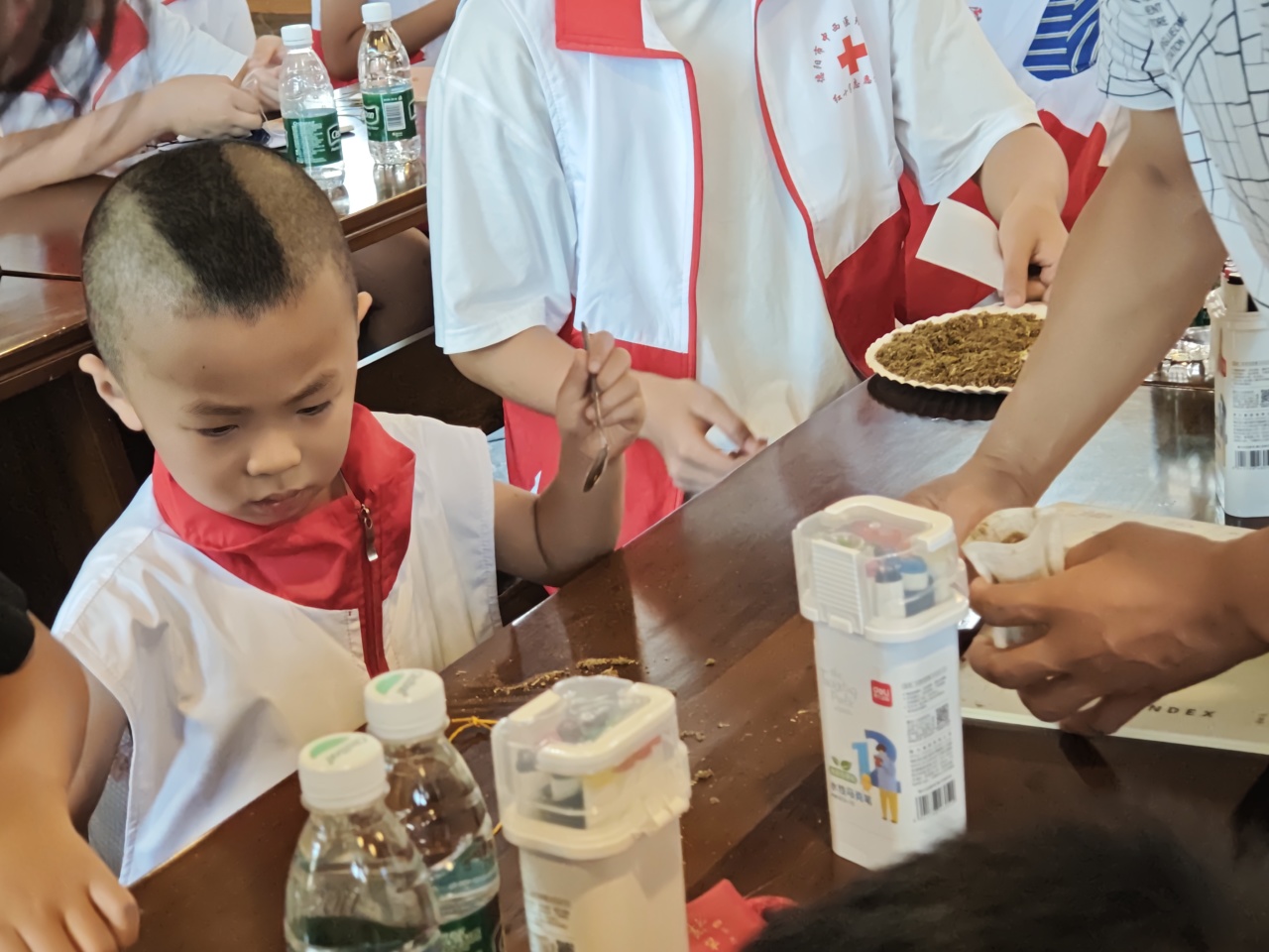 德阳文庙国医书院携手成都中医药大学附属医院德阳医院共办“医路童行”亲子活动 (图8)