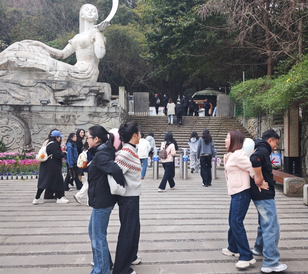 “欢乐博物馆，活力文博人”——德阳市博物馆工会举办春游趣味运动会暨庆 “三八” 国际妇女节活动(图10)