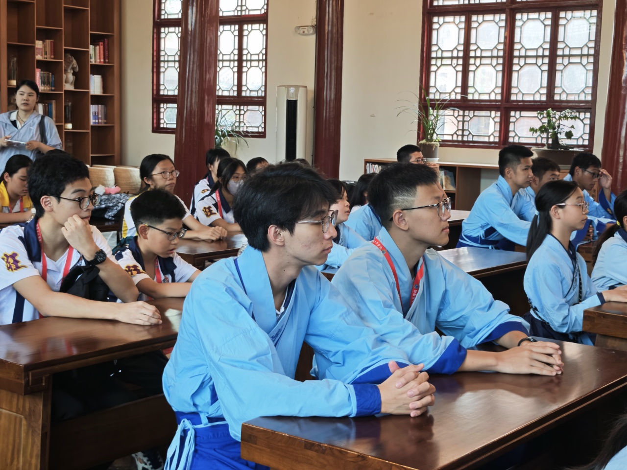 礼敬先师 情系中华|旺角区少年警讯香港青年研习团走进德阳文庙(图16) 礼敬先师 情系中华|旺角区少年警讯香港青年研习团走进德阳文庙(图16)