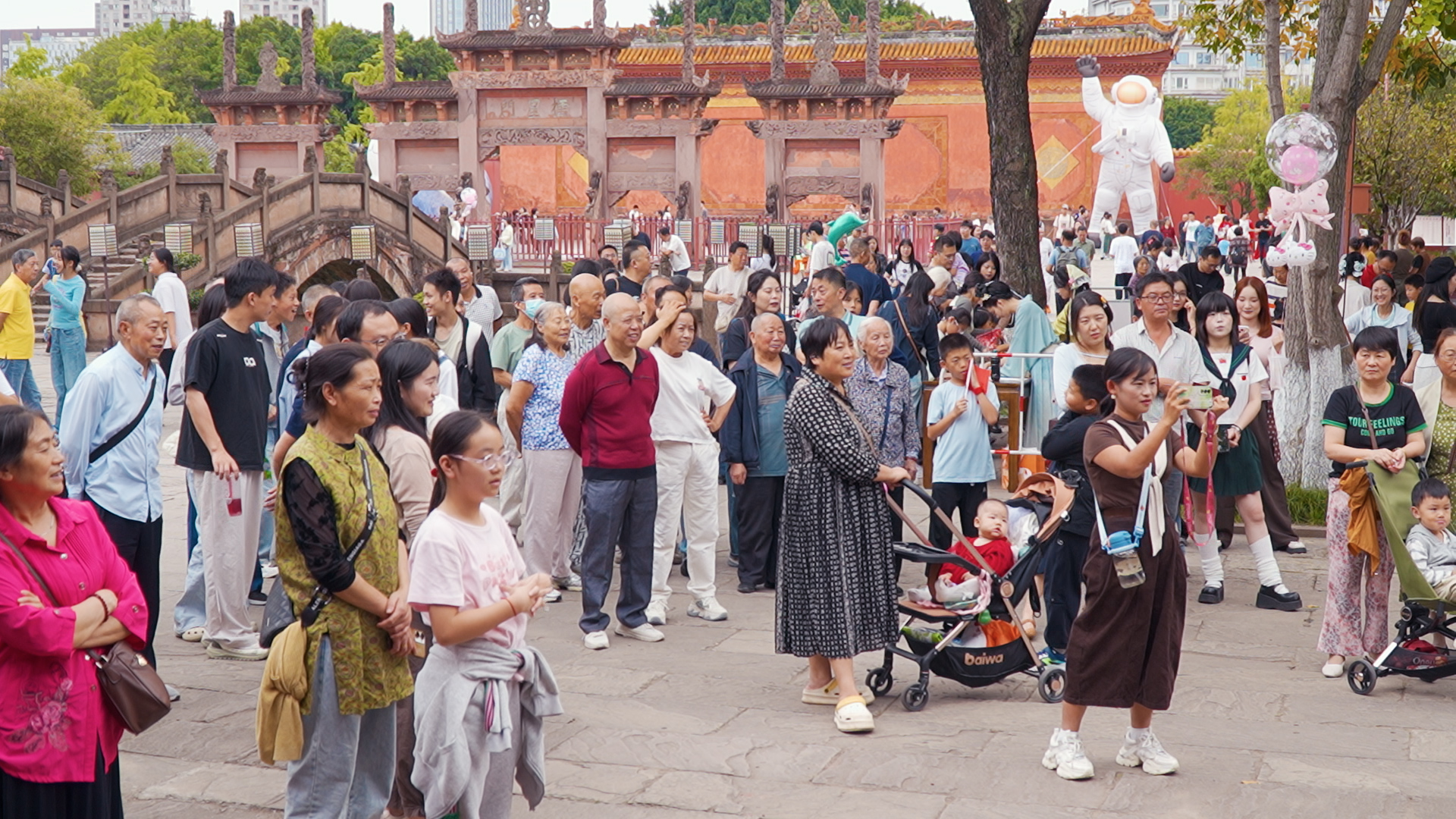 活动回顾|焕彩文庙,璀璨德阳!七天国风盛宴,解锁最具古韵的国庆假期(图38) 活动回顾|焕彩文庙,璀璨德阳!七天国风盛宴,解锁最具古韵的国庆假期(图38)