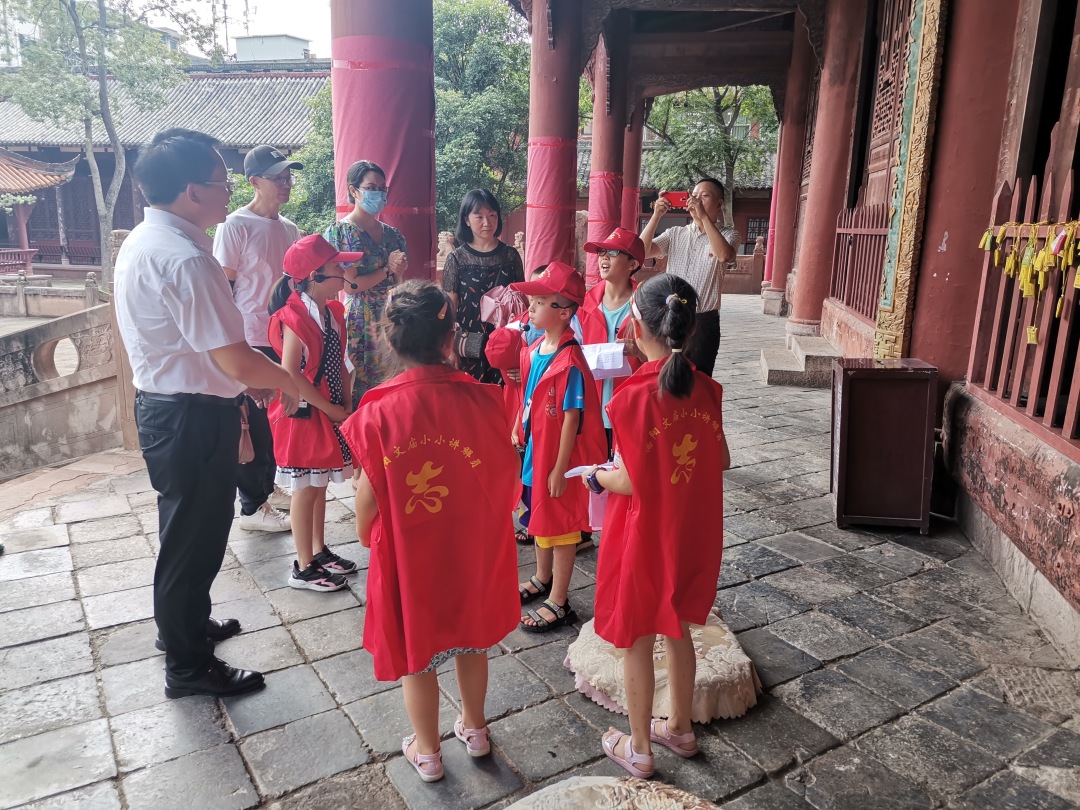 德阳文庙举办“童心向党 缤纷暑期展风采”  小小讲解员志愿讲解服务活动(图26)