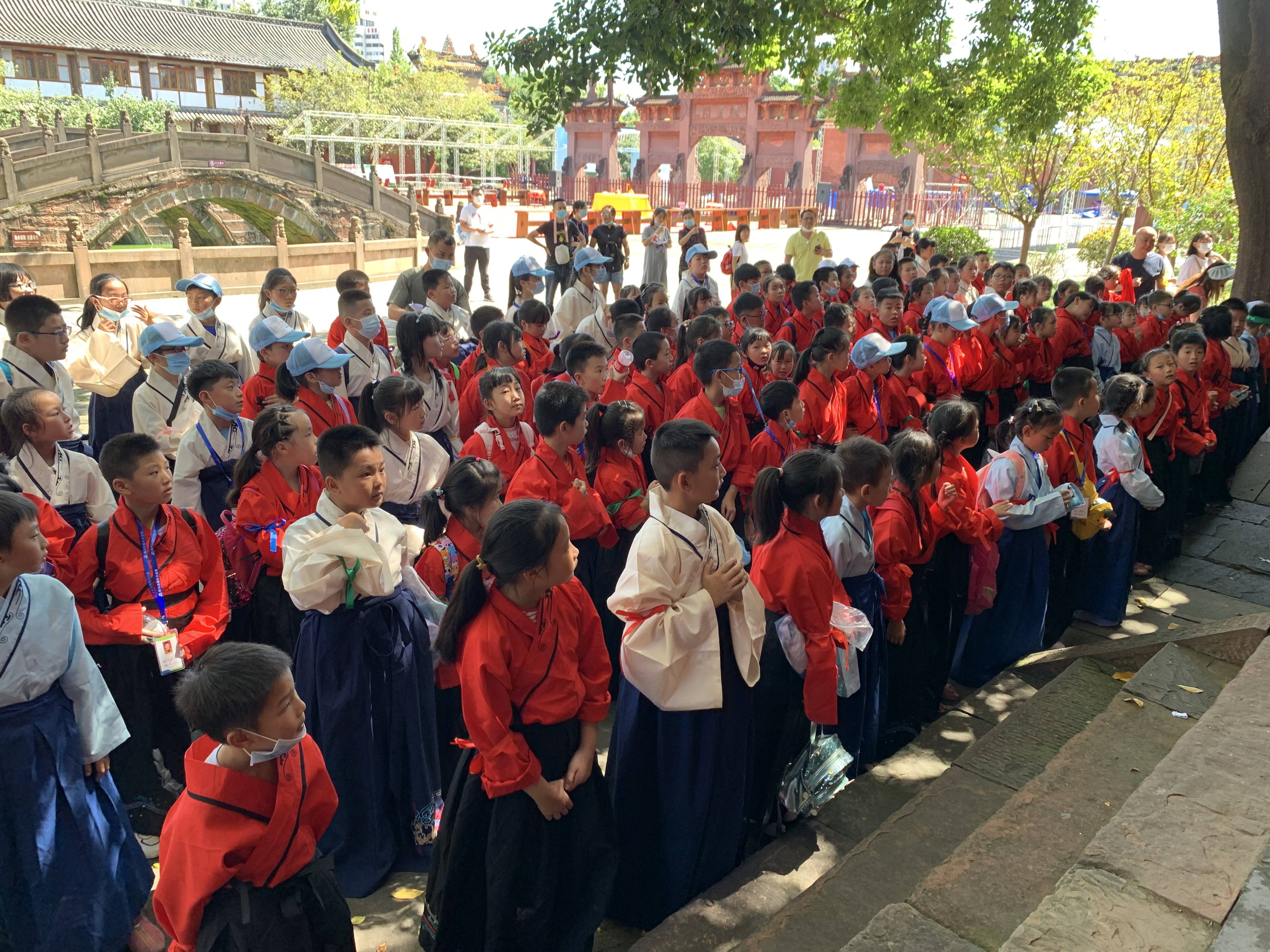 德阳文庙举行汉韵中秋民俗活动(图2)